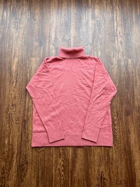 L.L.Bean Women’s Pink Cashmere Turtleneck Sweater Soft Knit Pullover- Size M